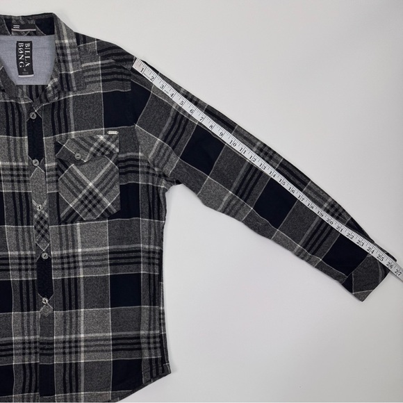 Billabong Men's Flannel Charcoal and Black Plaid Shirt - Picture 8 of 10